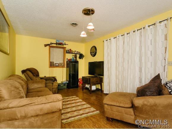 12 Bramblewood Road - Photo 10