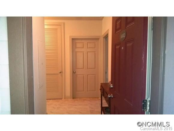 1560 Country Club Drive Unit A-302 - Photo 2