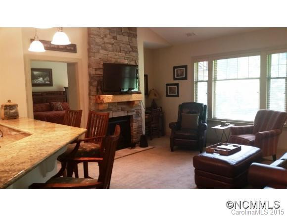 1560 Country Club Drive Unit A-302 - Photo 3