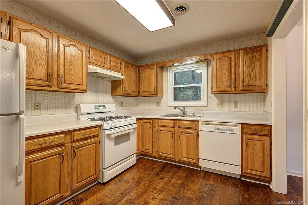 65 Foxberry Drive - Photo 7