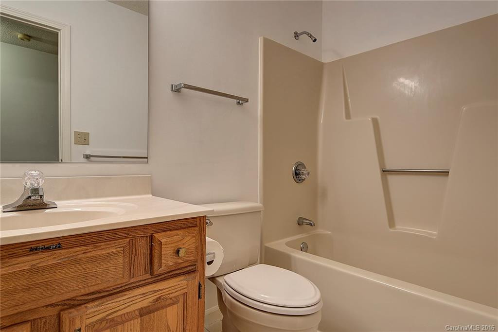 65 Foxberry Drive - Photo 9