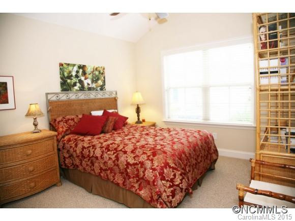 33 Mountain Meadow Circle - Photo 11
