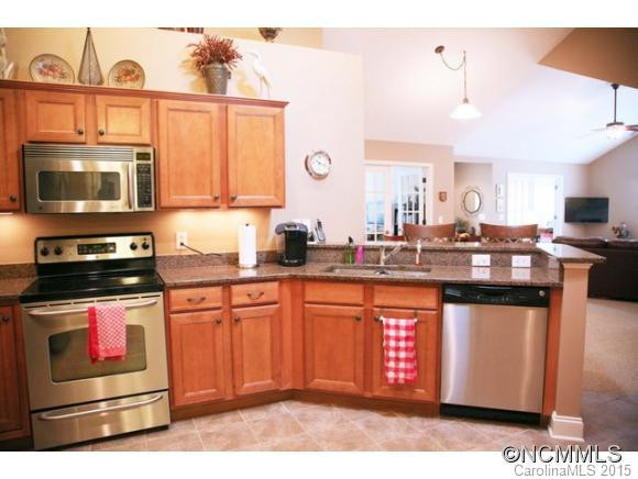 33 Mountain Meadow Circle - Photo 4