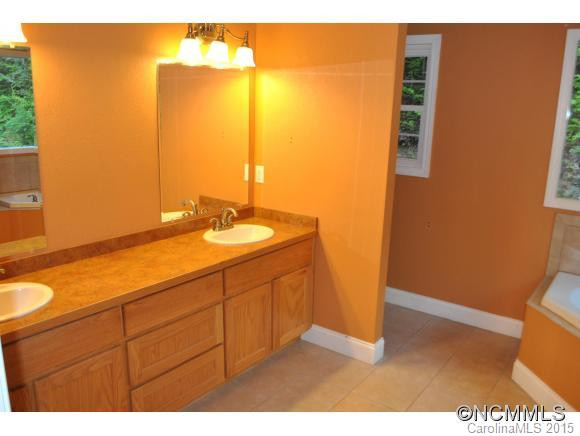 313 Violet Ridge - Photo 10
