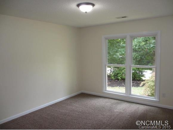 239 Windsor Forest Circle - Photo 9