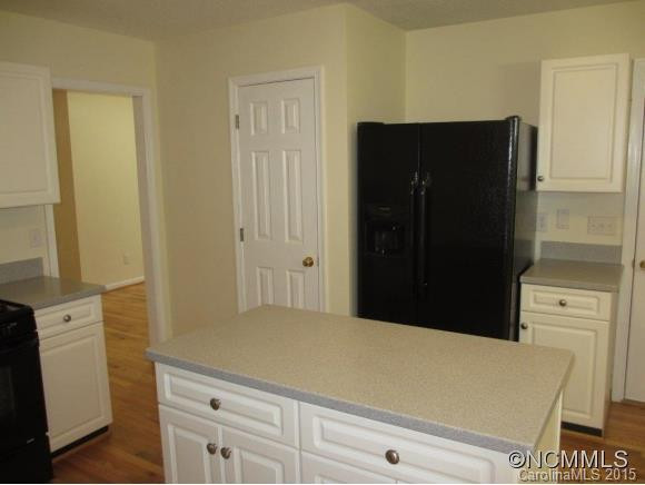 239 Windsor Forest Circle - Photo 5