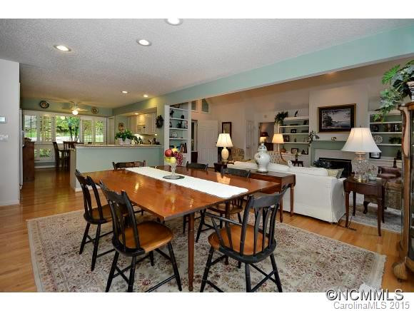 510 Cobblestone - Photo 11