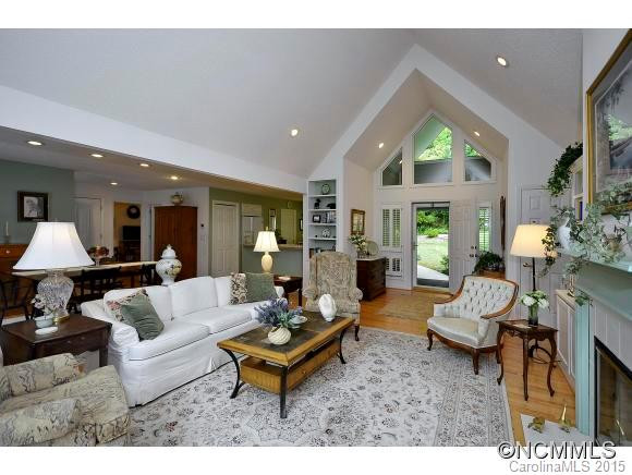 510 Cobblestone - Photo 6