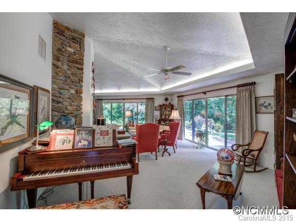 104 White Oak Circle - Photo 5