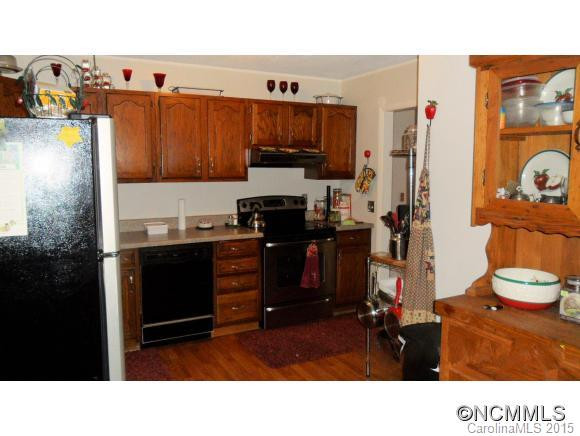 735 Nellie John Dr - Photo 4