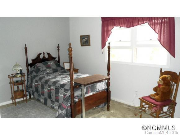735 Nellie John Dr - Photo 8