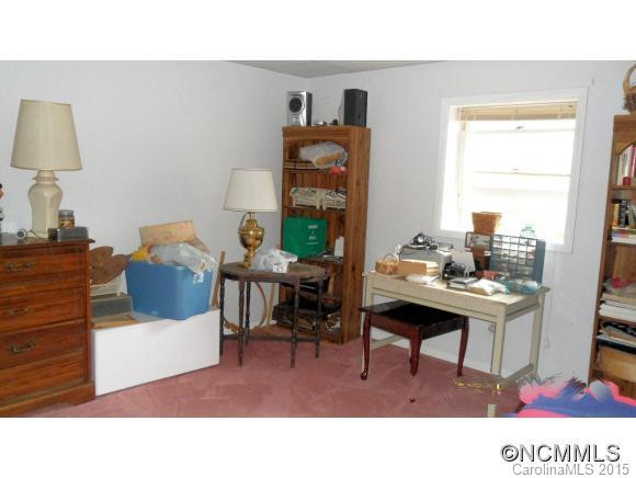 735 Nellie John Dr - Photo 9