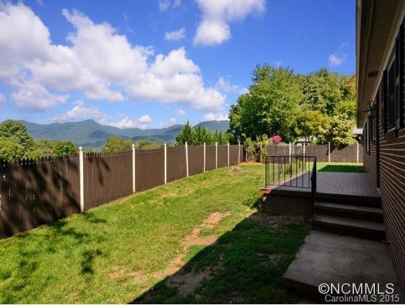11 OVERLOOK COURT - Photo 14