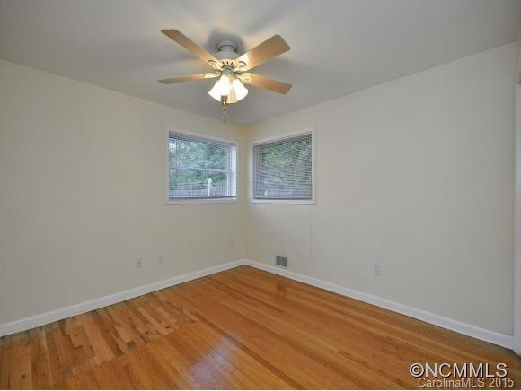 11 OVERLOOK COURT - Photo 7