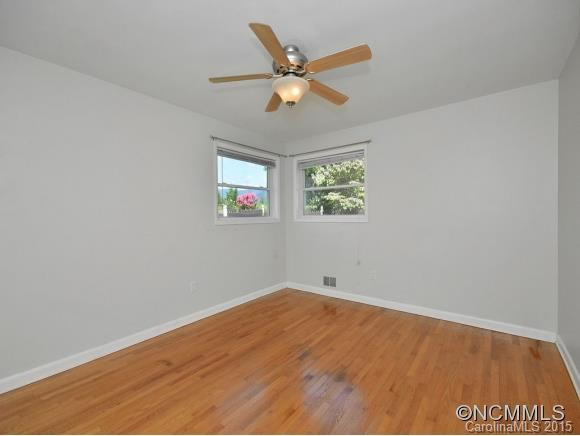 11 OVERLOOK COURT - Photo 9