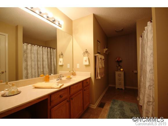88 East Danbury Lane - Photo 6