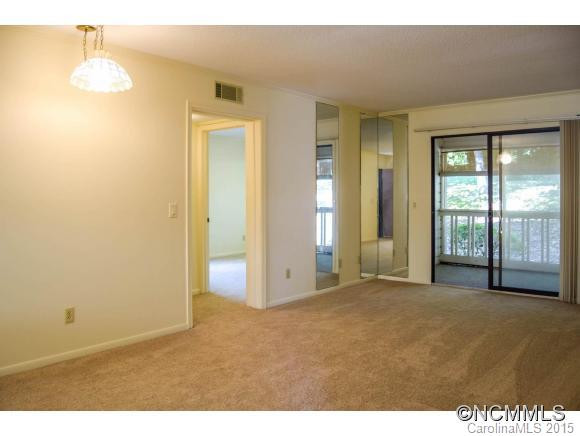15 Lake Drive, D-1 - Photo 3