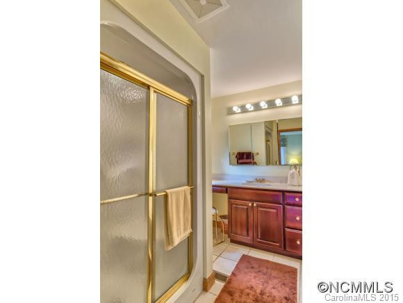 1571 Hemlock Trail - Photo 14
