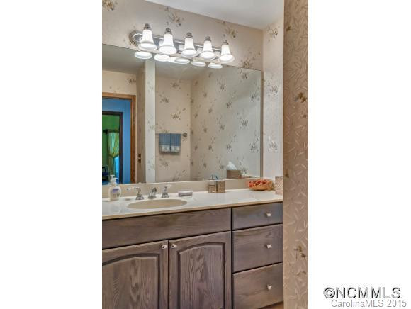 1571 Hemlock Trail - Photo 16