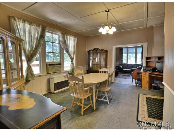 73 Hillside Street - Photo 9
