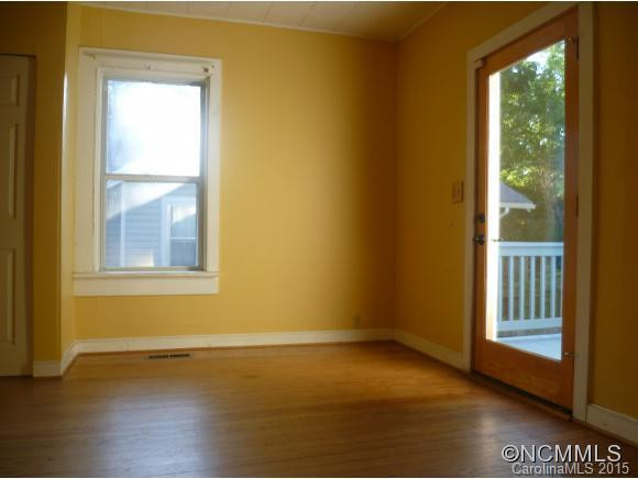 334 Hillside Street - Photo 8