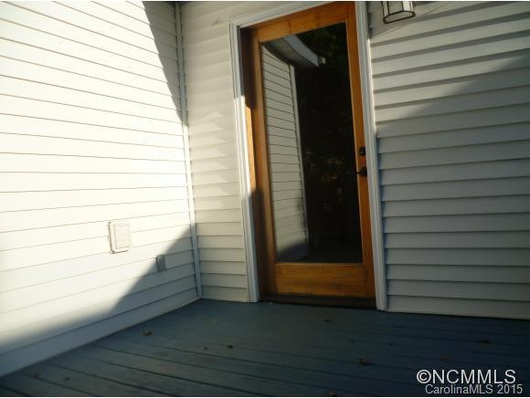334 Hillside Street - Photo 9
