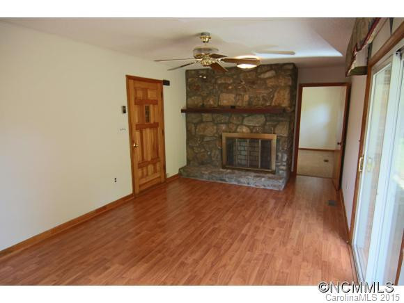 244 Gateway St - Photo 9