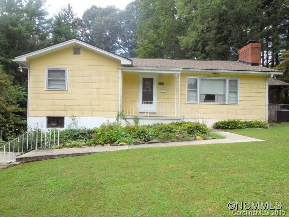 404 HILLCREST CIRCLE