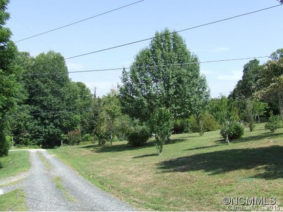63 Louis Drive - Photo 3
