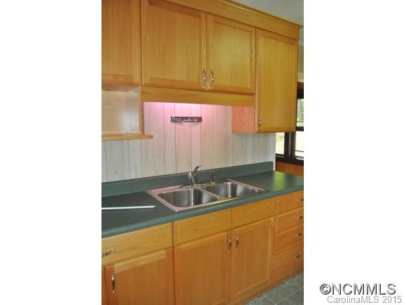 63 Louis Drive - Photo 21