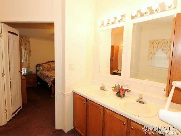 281 BOLTON COURT - Photo 16
