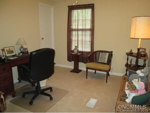211 Cranbrook Circle - Photo 14