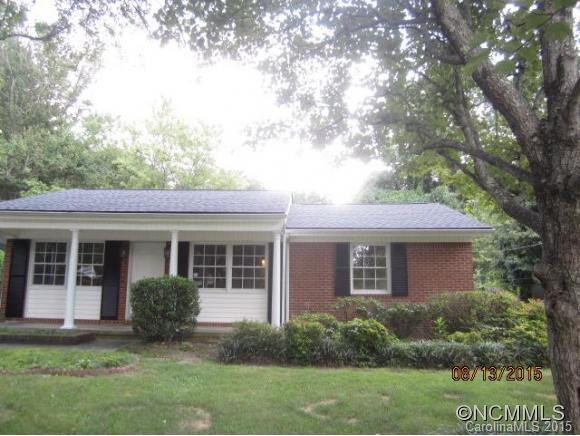 33 Imperial Court - Photo 2
