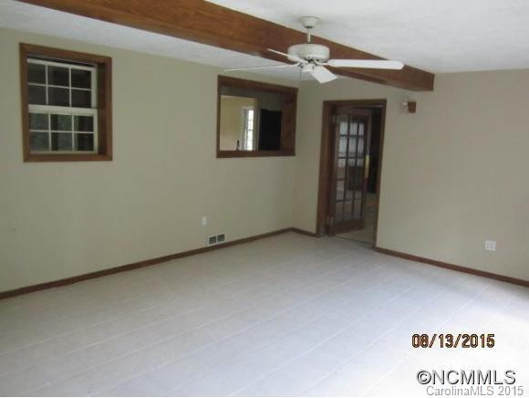 33 Imperial Court - Photo 12