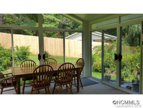 6 Crestview Court - Photo 12