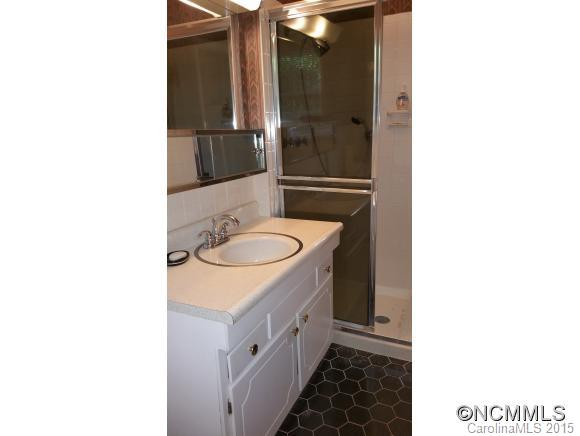 6 Crestview Court - Photo 16