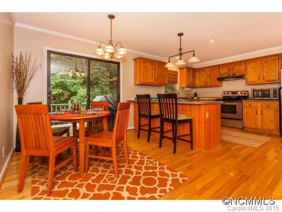 7 Crestview Court - Photo 2