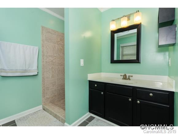 7 Crestview Court - Photo 16