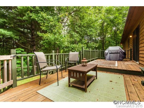 7 Crestview Court - Photo 23