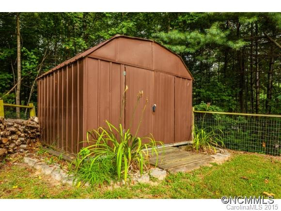 7 Crestview Court - Photo 24