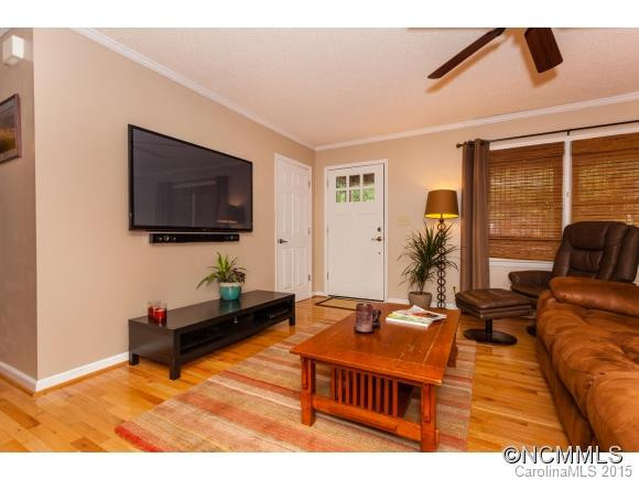 7 Crestview Court - Photo 5