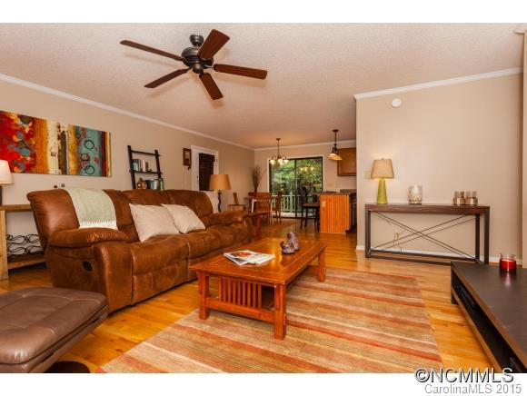 7 Crestview Court - Photo 6