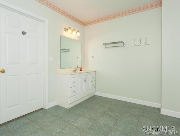312 Sweetbriar - Photo 18