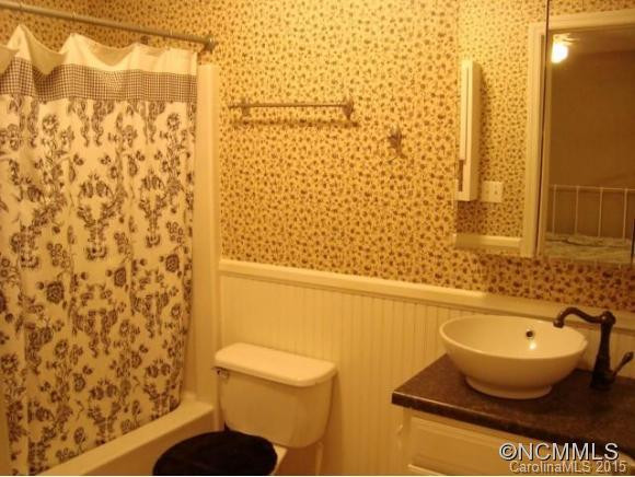 161 Melrose Avenue - Photo 7