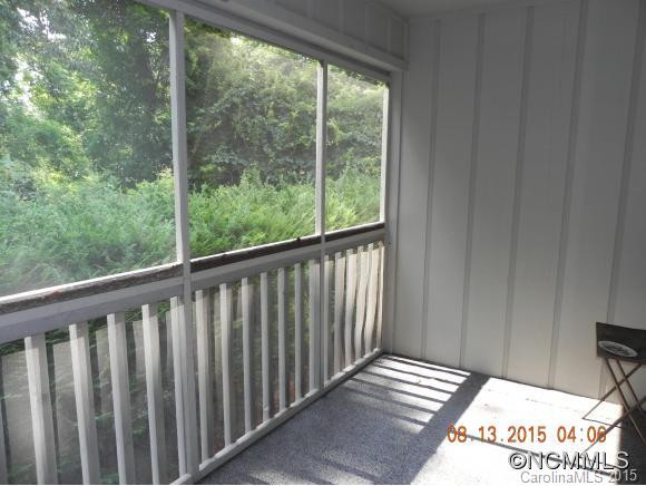1003 Abbey Circle - Photo 10