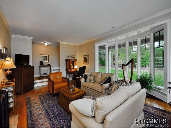 10 West Kensington Road - Photo 6
