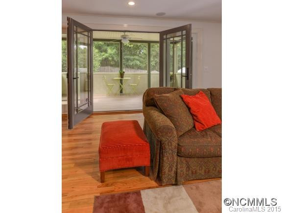 19 Mount Vernon Circle - Photo 5