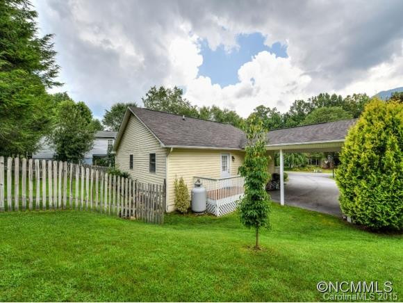 53 GARDEN Court - Photo 22