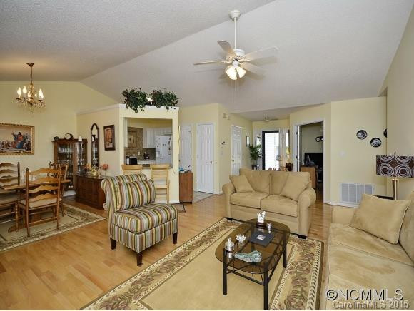 11 RED BARN LANE - Photo 5