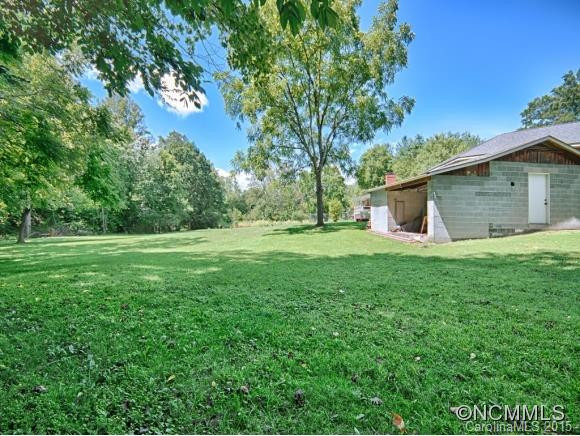 240 HOOPERS CREEK RD - Photo 21